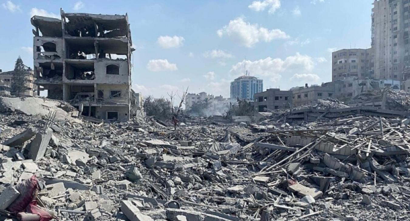 BIDEN ANNOUNCES CEASE FIRE DEAL AND HOSTAGE EXCHANGE TO END WAR IN GAZA