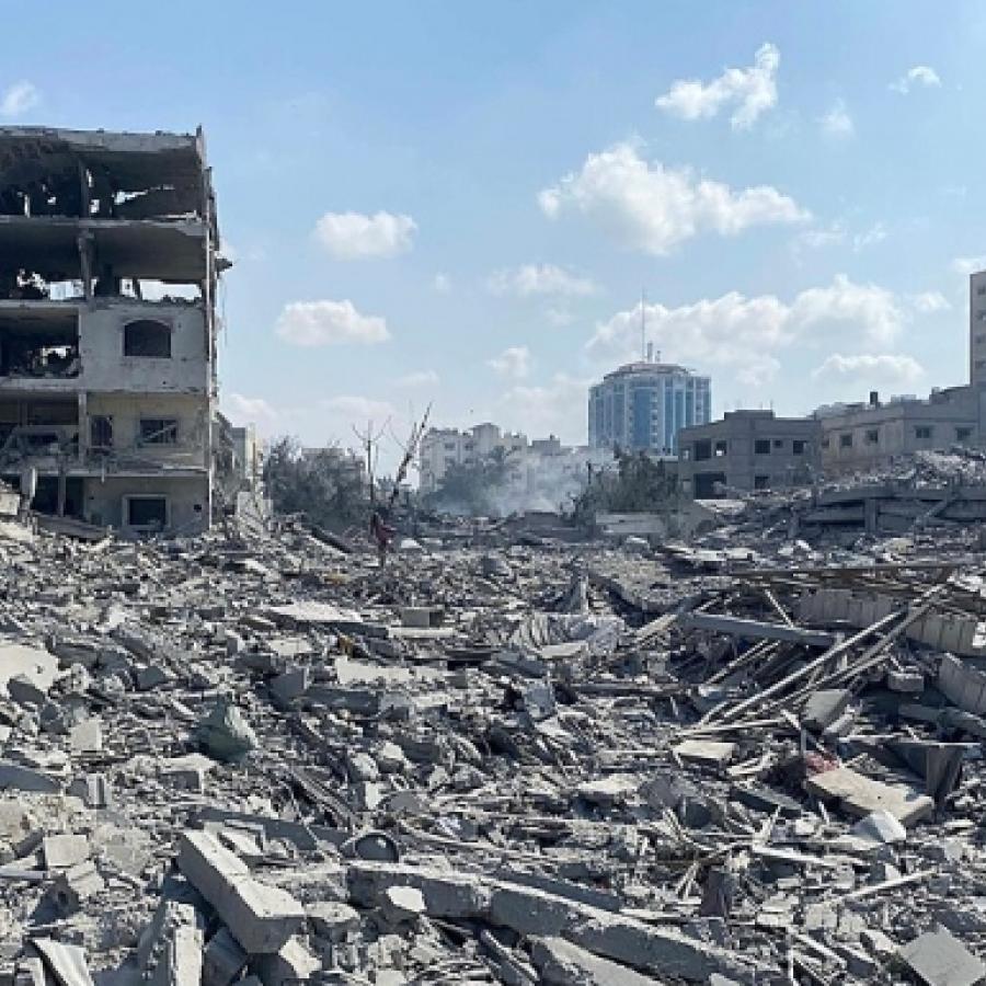 BIDEN ANNOUNCES CEASE FIRE DEAL AND HOSTAGE EXCHANGE TO END WAR IN GAZA